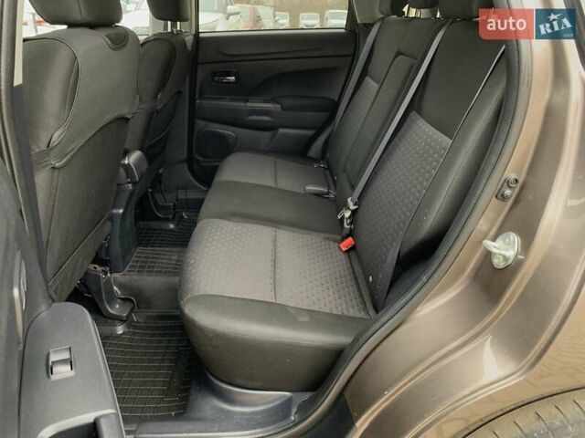 Коричневый Мицубиси АСХ, объемом двигателя 1.8 л и пробегом 202 тыс. км за 11755 $, фото 26 на Automoto.ua