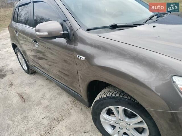 Коричневий Міцубісі АСХ, об'ємом двигуна 1.59 л та пробігом 279 тис. км за 10500 $, фото 14 на Automoto.ua