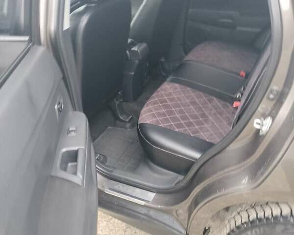 Коричневий Міцубісі АСХ, об'ємом двигуна 1.59 л та пробігом 279 тис. км за 10500 $, фото 8 на Automoto.ua