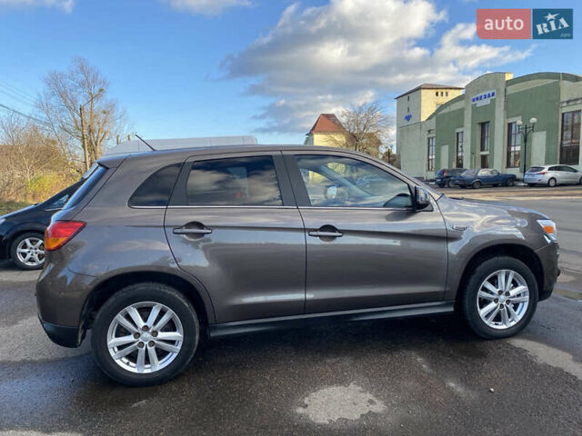 Коричневый Мицубиси АСХ, объемом двигателя 2.2 л и пробегом 238 тыс. км за 12500 $, фото 17 на Automoto.ua