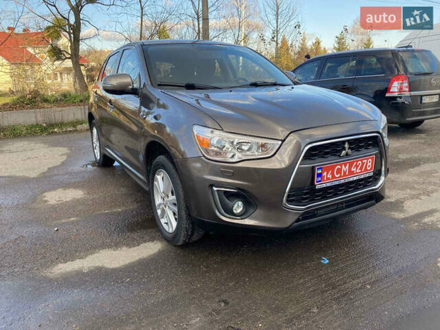 Коричневый Мицубиси АСХ, объемом двигателя 2.2 л и пробегом 238 тыс. км за 12500 $, фото 2 на Automoto.ua