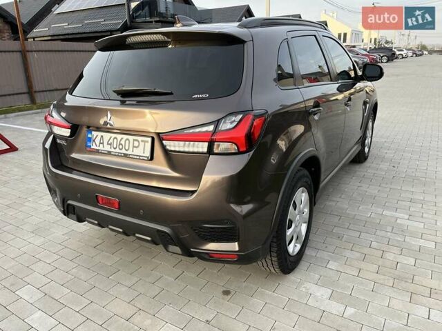 Коричневий Міцубісі АСХ, об'ємом двигуна 2 л та пробігом 42 тис. км за 22000 $, фото 5 на Automoto.ua