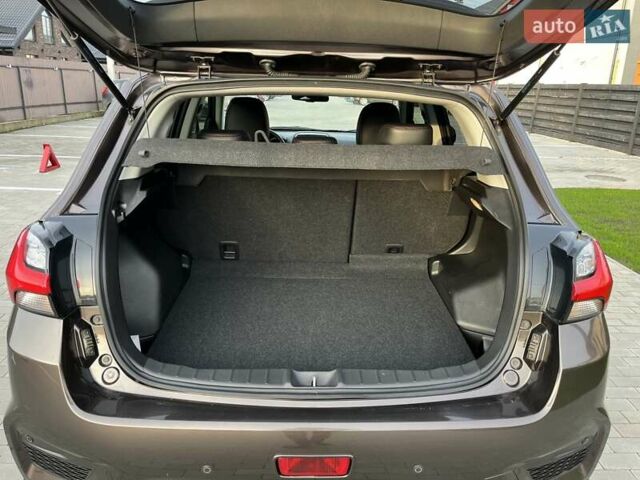 Коричневий Міцубісі АСХ, об'ємом двигуна 2 л та пробігом 42 тис. км за 22000 $, фото 7 на Automoto.ua