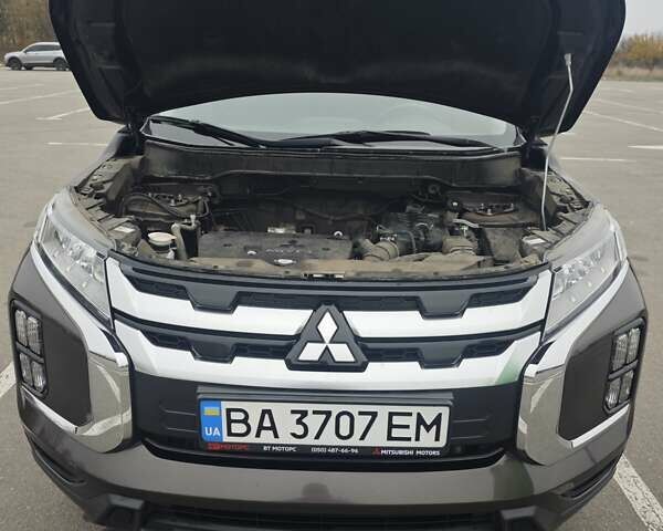Коричневый Мицубиси АСХ, объемом двигателя 2 л и пробегом 40 тыс. км за 20000 $, фото 36 на Automoto.ua