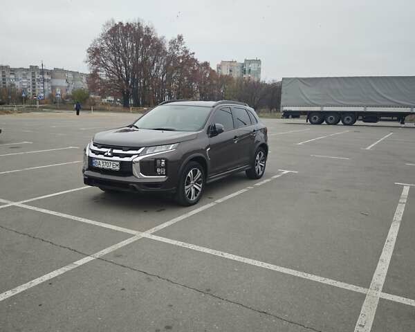 Коричневый Мицубиси АСХ, объемом двигателя 2 л и пробегом 40 тыс. км за 20000 $, фото 49 на Automoto.ua