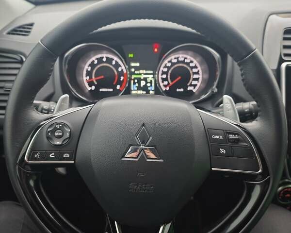 Коричневый Мицубиси АСХ, объемом двигателя 2 л и пробегом 40 тыс. км за 20000 $, фото 1 на Automoto.ua