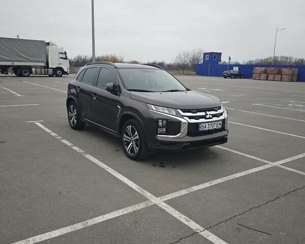 Коричневый Мицубиси АСХ, объемом двигателя 2 л и пробегом 40 тыс. км за 20000 $, фото 50 на Automoto.ua