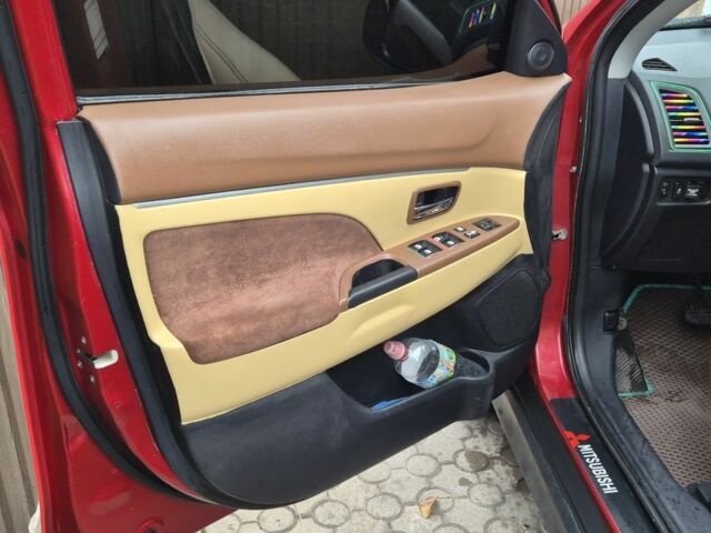 Мицубиси АСХ 2010 в Кропивницком (Кировограде) на Automoto.ua Красный Мицубиси АСХ, объемом двигателя 1.8 л и пробегом 199 тыс. км за 10500 $, фото 6 на Automoto.ua