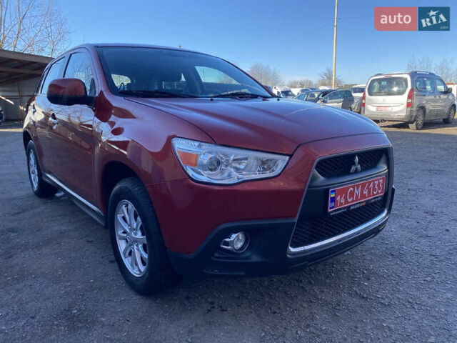 Красный Мицубиси АСХ, объемом двигателя 1.8 л и пробегом 234 тыс. км за 8900 $, фото 5 на Automoto.ua