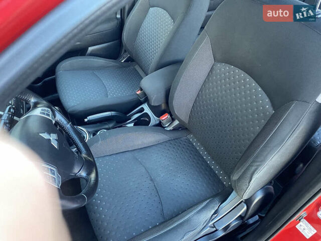 Красный Мицубиси АСХ, объемом двигателя 1.8 л и пробегом 234 тыс. км за 8900 $, фото 24 на Automoto.ua