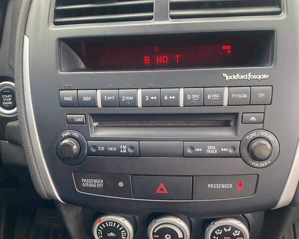 Красный Мицубиси АСХ, объемом двигателя 2 л и пробегом 157 тыс. км за 11500 $, фото 22 на Automoto.ua