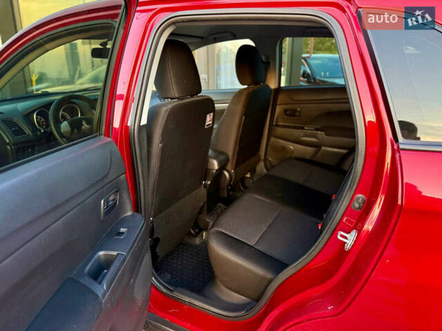 Красный Мицубиси АСХ, объемом двигателя 1.59 л и пробегом 246 тыс. км за 9350 $, фото 25 на Automoto.ua