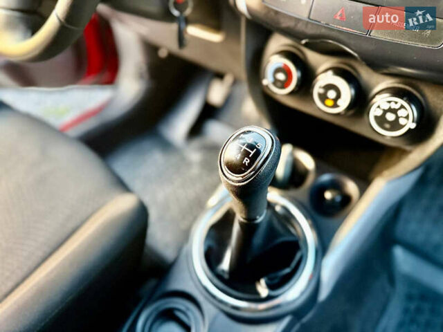 Красный Мицубиси АСХ, объемом двигателя 1.59 л и пробегом 246 тыс. км за 9350 $, фото 36 на Automoto.ua