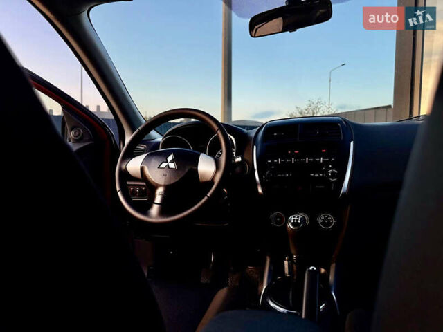 Красный Мицубиси АСХ, объемом двигателя 1.59 л и пробегом 246 тыс. км за 9350 $, фото 31 на Automoto.ua