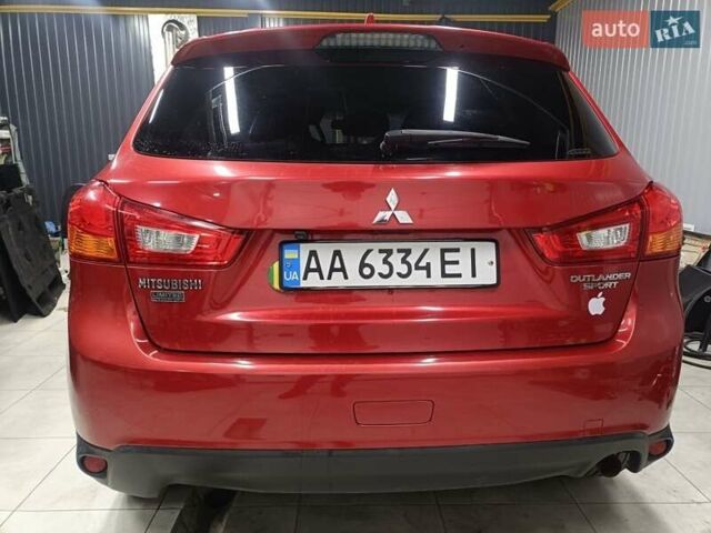 Красный Мицубиси АСХ, объемом двигателя 2 л и пробегом 128 тыс. км за 13200 $, фото 1 на Automoto.ua