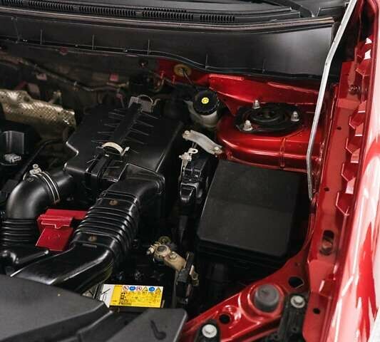 Красный Мицубиси АСХ, объемом двигателя 0 л и пробегом 35 тыс. км за 18000 $, фото 7 на Automoto.ua