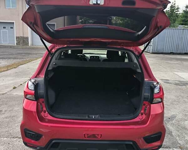 Красный Мицубиси АСХ, объемом двигателя 1.59 л и пробегом 50 тыс. км за 17200 $, фото 6 на Automoto.ua