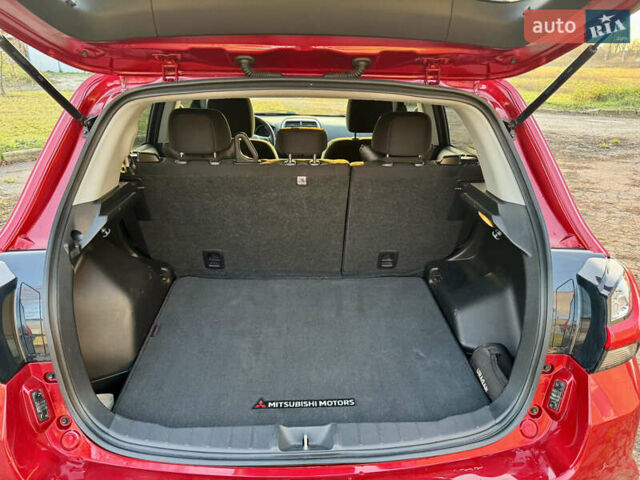 Красный Мицубиси АСХ, объемом двигателя 2 л и пробегом 57 тыс. км за 16500 $, фото 10 на Automoto.ua