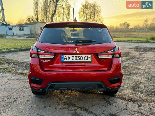 Красный Мицубиси АСХ, объемом двигателя 2 л и пробегом 57 тыс. км за 16500 $, фото 4 на Automoto.ua