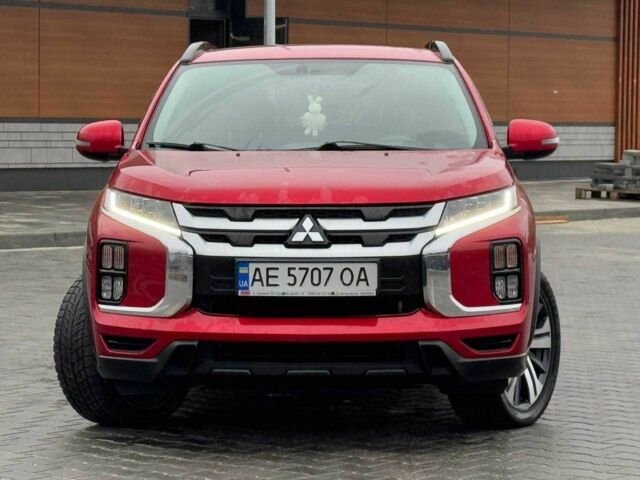 Красный Мицубиси АСХ, объемом двигателя 2 л и пробегом 50 тыс. км за 16500 $, фото 1 на Automoto.ua