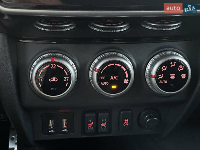Красный Мицубиси АСХ, объемом двигателя 2 л и пробегом 23 тыс. км за 23500 $, фото 32 на Automoto.ua