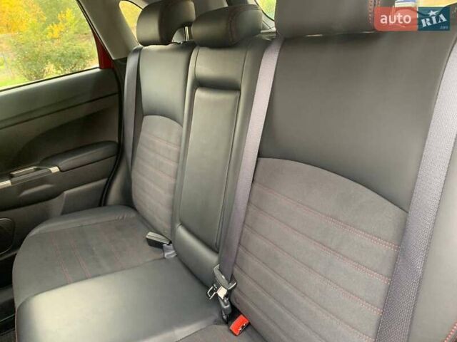 Красный Мицубиси АСХ, объемом двигателя 2 л и пробегом 24 тыс. км за 23499 $, фото 12 на Automoto.ua
