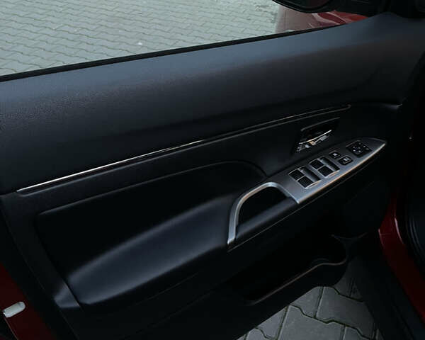 Міцубісі АСХ 2022 у Одесі на Automoto.ua Червоний Міцубісі АСХ, об'ємом двигуна 2 л та пробігом 24 тис. км за 23500 $, фото 8 на Automoto.ua