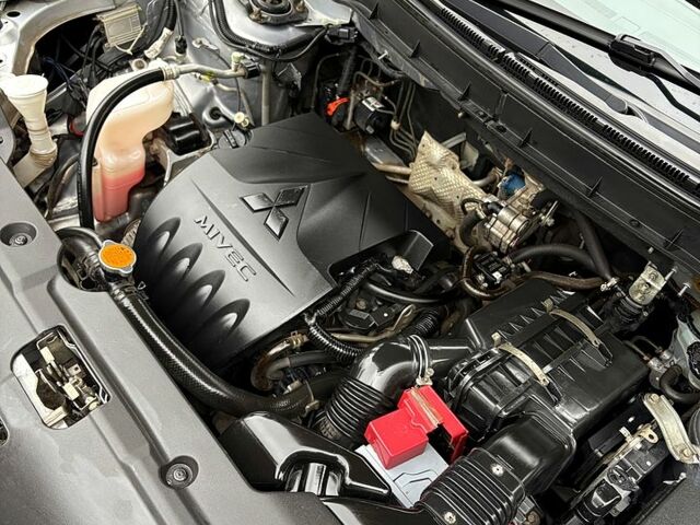 Міцубісі АСХ, об'ємом двигуна 1.6 л та пробігом 149 тис. км за 9300 $, фото 4 на Automoto.ua