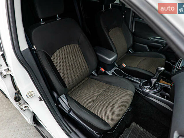 Мицубиси АСХ, объемом двигателя 1.6 л и пробегом 76 тыс. км за 13727 $, фото 17 на Automoto.ua