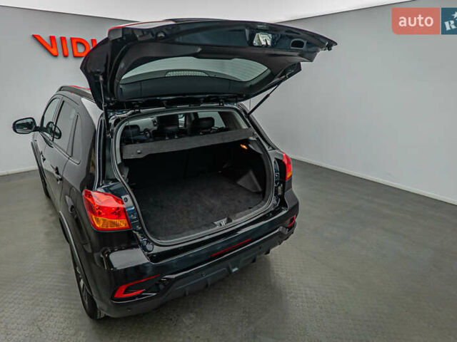 Міцубісі АСХ, об'ємом двигуна 2 л та пробігом 111 тис. км за 18263 $, фото 6 на Automoto.ua