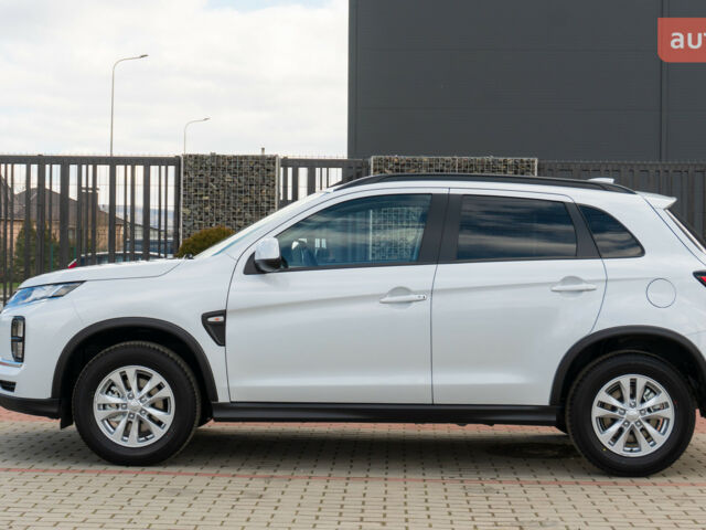 купити нове авто Міцубісі АСХ 2024 року від офіційного дилера Mitsubishi Motors Чернівці Міцубісі фото