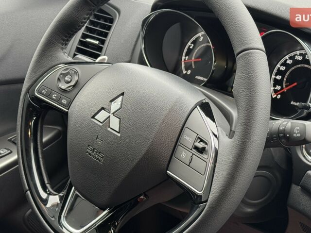 купити нове авто Міцубісі АСХ 2024 року від офіційного дилера Mitsubishi Motors Чернівці Міцубісі фото