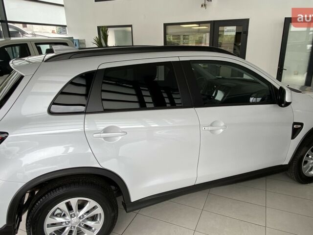 купить новое авто Мицубиси АСХ 2024 года от официального дилера Автоцентр AUTO.RIA Мицубиси фото