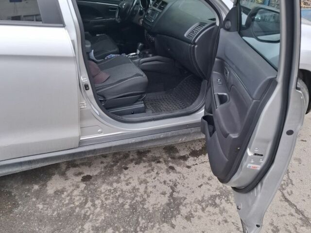 Сірий Міцубісі АСХ, об'ємом двигуна 2 л та пробігом 86 тис. км за 10500 $, фото 2 на Automoto.ua