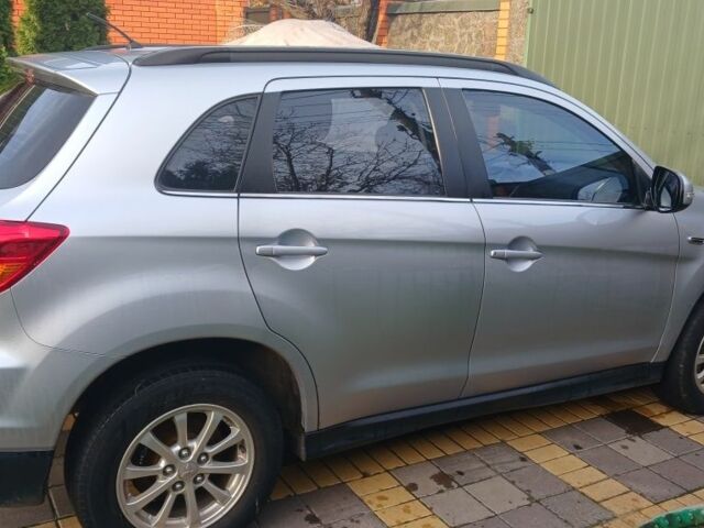 Сірий Міцубісі АСХ, об'ємом двигуна 2 л та пробігом 142 тис. км за 11000 $, фото 2 на Automoto.ua