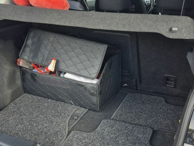 Серый Мицубиси АСХ, объемом двигателя 1.6 л и пробегом 190 тыс. км за 8800 $, фото 7 на Automoto.ua