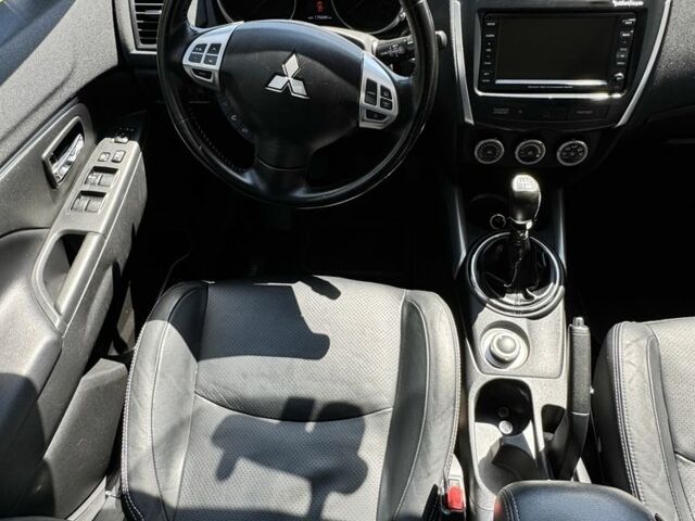 Мицубиси АСХ 2010 в Днепре (Днепропетровске) на Automoto.ua Серый Мицубиси АСХ, объемом двигателя 1.8 л и пробегом 175 тыс. км за 10900 $, фото 2 на Automoto.ua