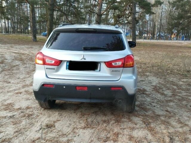 Серый Мицубиси АСХ, объемом двигателя 1.8 л и пробегом 199 тыс. км за 10500 $, фото 3 на Automoto.ua