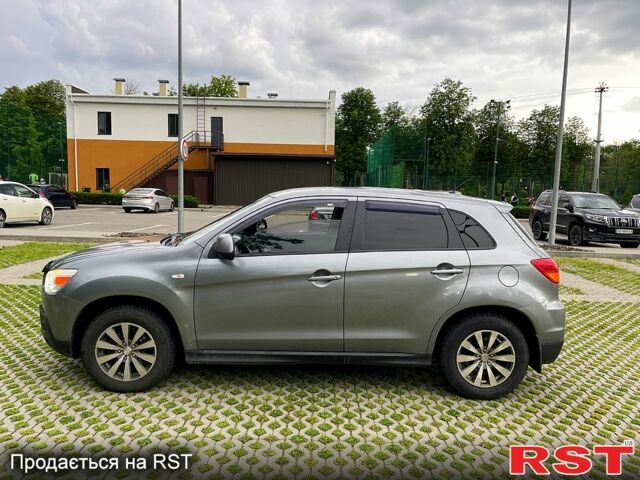 Серый Мицубиси АСХ, объемом двигателя 1.8 л и пробегом 163 тыс. км за 9500 $, фото 3 на Automoto.ua