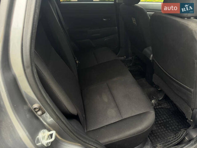 Серый Мицубиси АСХ, объемом двигателя 1.59 л и пробегом 120 тыс. км за 7900 $, фото 25 на Automoto.ua