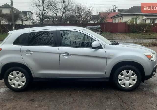 Серый Мицубиси АСХ, объемом двигателя 1.6 л и пробегом 214 тыс. км за 7700 $, фото 8 на Automoto.ua