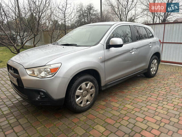 Серый Мицубиси АСХ, объемом двигателя 1.59 л и пробегом 212 тыс. км за 8500 $, фото 6 на Automoto.ua