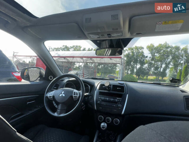 Міцубісі АСХ 2011 у Львові на Automoto.ua Сірий Міцубісі АСХ, об'ємом двигуна 1.6 л та пробігом 208 тис. км за 9823 $, фото 6 на Automoto.ua