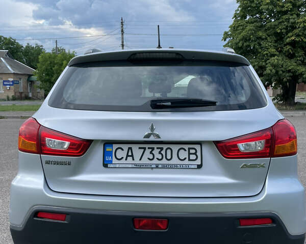 Серый Мицубиси АСХ, объемом двигателя 1.8 л и пробегом 255 тыс. км за 11200 $, фото 5 на Automoto.ua