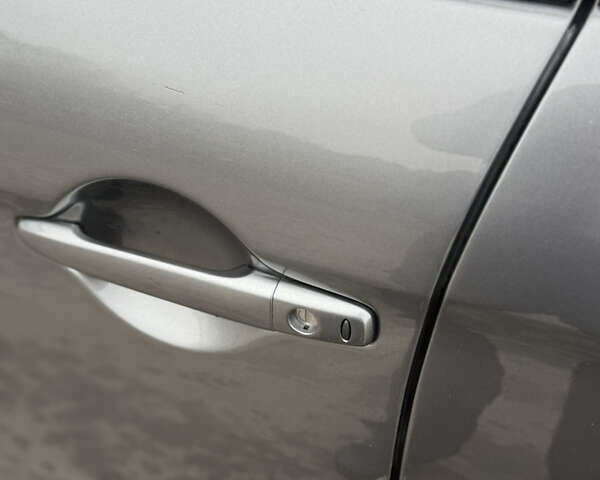 Сірий Міцубісі АСХ, об'ємом двигуна 2 л та пробігом 180 тис. км за 10500 $, фото 25 на Automoto.ua