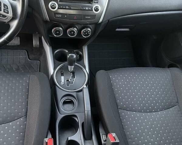 Сірий Міцубісі АСХ, об'ємом двигуна 1.8 л та пробігом 117 тис. км за 11700 $, фото 3 на Automoto.ua
