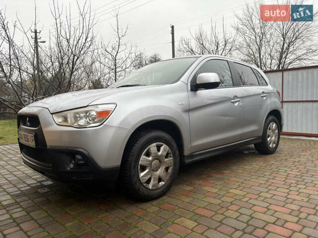 Серый Мицубиси АСХ, объемом двигателя 1.59 л и пробегом 212 тыс. км за 8500 $, фото 5 на Automoto.ua