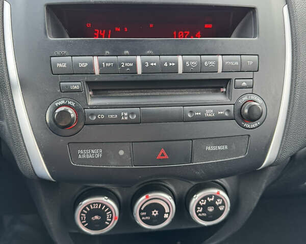 Сірий Міцубісі АСХ, об'ємом двигуна 1.59 л та пробігом 230 тис. км за 8750 $, фото 2 на Automoto.ua