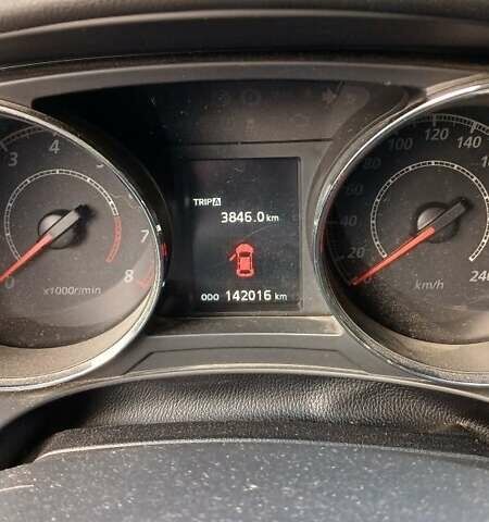 Серый Мицубиси АСХ, объемом двигателя 2 л и пробегом 142 тыс. км за 11000 $, фото 2 на Automoto.ua