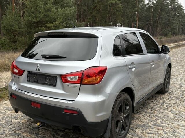Сірий Міцубісі АСХ, об'ємом двигуна 1 л та пробігом 149 тис. км за 9700 $, фото 3 на Automoto.ua